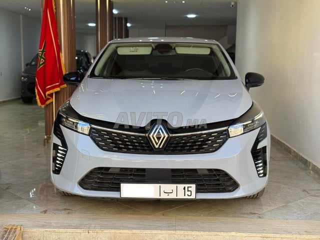 Renault Clio 5 Diesel Manuelle 2024 à Fès