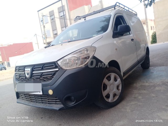 داسيا دوكر ديزل يدوي 2017 في مكناس