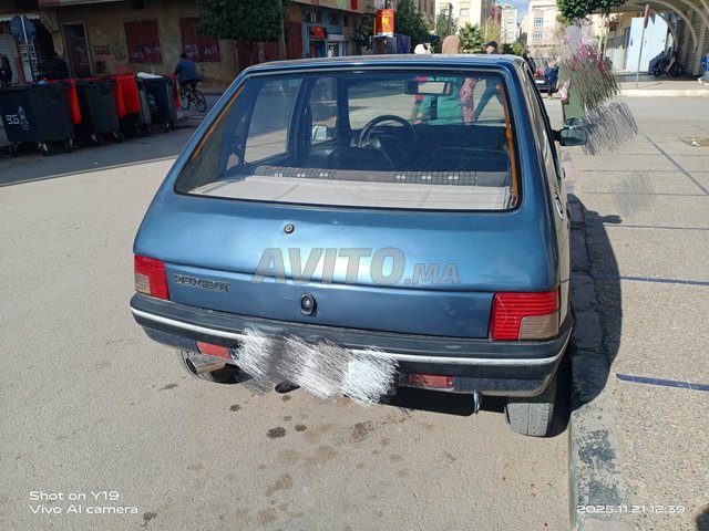 Peugeot 205 Essence Manuelle 1998 à Meknès