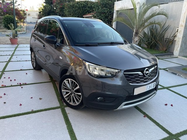 أوبل كروسلاند ديزل مانويل 2019 في الرباط