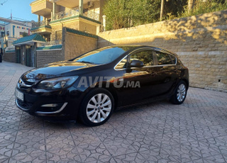 Opel Astra Diesel Automatique 2015 à Tétouan