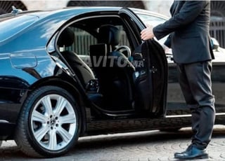 Chauffeur retraité militaire