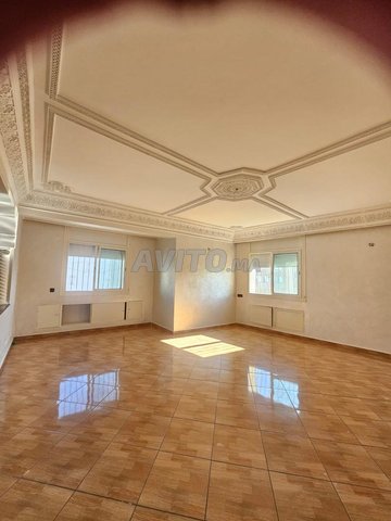 Bel Appartement ensoleillé à louer à Hassan