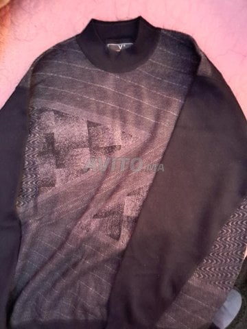 كنزة تريكو نصف ياقة صوف أصلي XL جديد