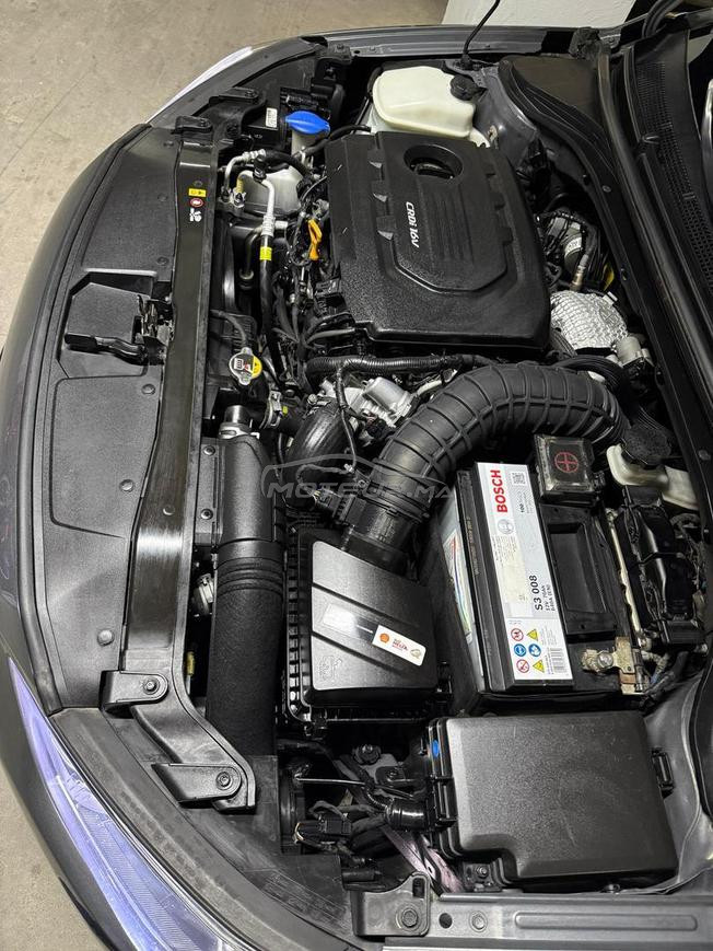 Hyundai Elantra Diesel Manuelle 2017 à Casablanca