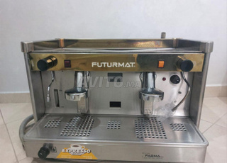 FUTURMAT machine à café AVEC TAHANA
