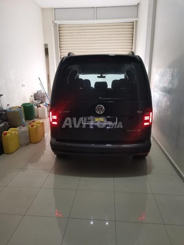 Volkswagen caddy 2.0 L automatique 2017