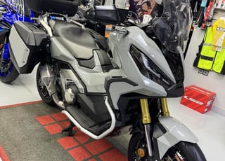 Honda XADV
