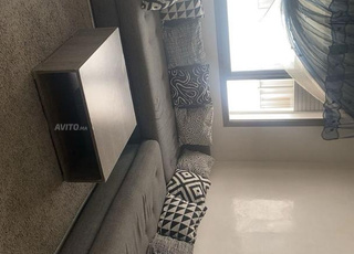 Appartement près du Théâtre Afifi, proche de la mer, premier étage pour les couples mariés