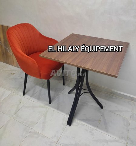 كراسي مقاهي ومطاعم