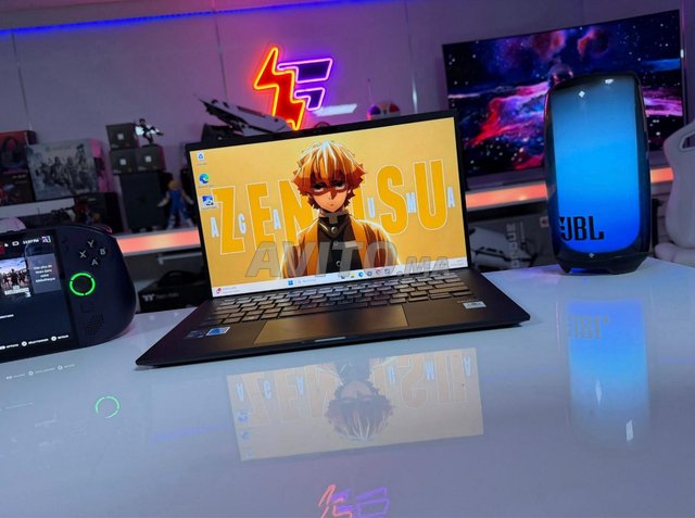 Asus Expertbook B9 الأخف وزنًا في العالم 16 جيجابايت 1000 جيجابايت