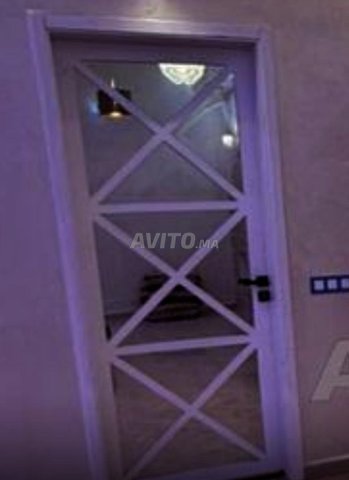 باب جديد تمامًا من خشب MDF