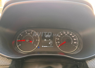 Dacia Logan journey Diesel Manuelle 2025 à Kénitra