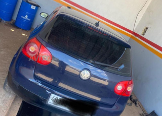 Volkswagen Golf 5 Diesel Manuelle 2004 à Tifelt