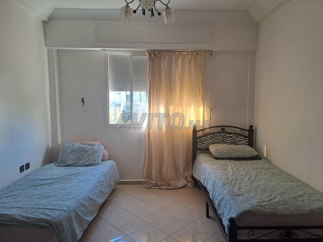 بيع سريرين فرديين