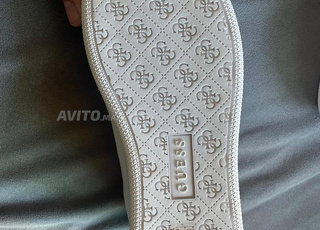 Chaussures femme GUESS