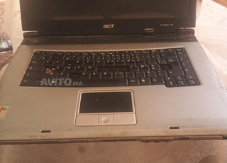 Ordinateur حاسوب nécessite des réparations