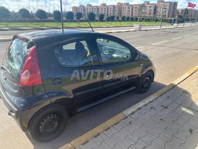Peugeot 107 Essence Manuelle 2010 à Casablanca