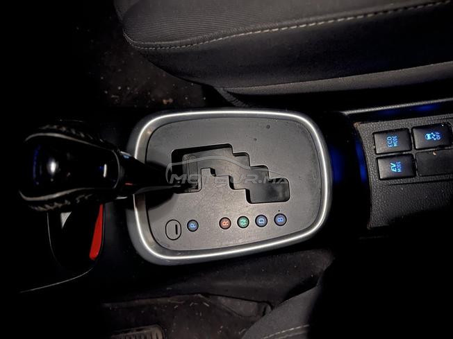 Toyota yaris hybrid 
