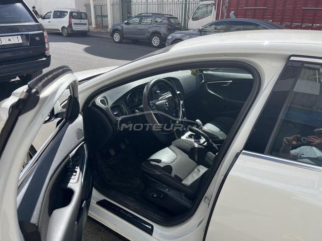 volvo v40 d2