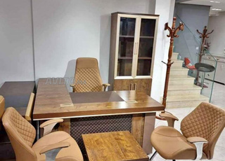 Bureau professionnel – solide, moderne et idéal