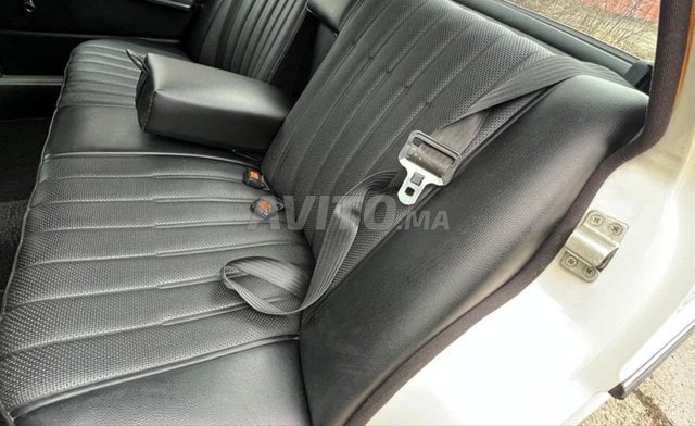 مرسيدس بنز 240 ديزل أوتوماتيكية 1980