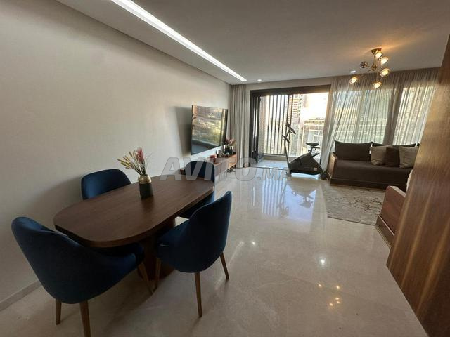 Luxueux 2chambres neuf et meublé 256 m² à CFC