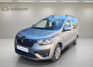 رونو إكسبريس 2022 مع تمويل