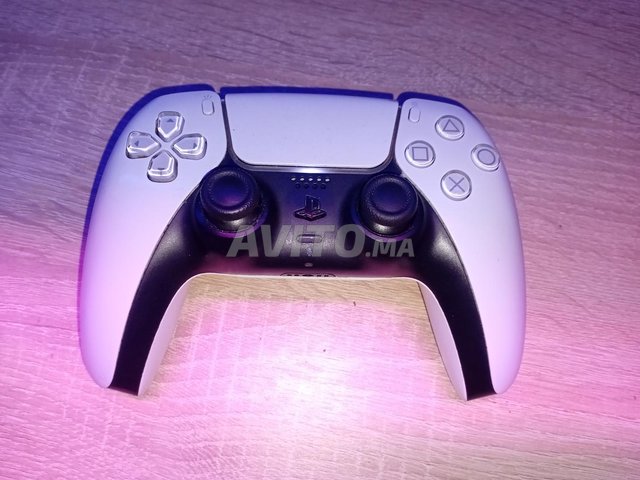 وحدة تحكم PS5 أصلية