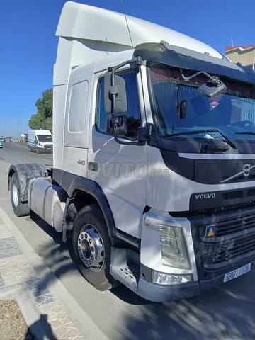 Tracteur routier VOLVO FM 440 Tracteur routier