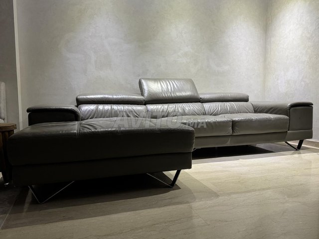 كنبة زاوية يسارية جلد طبيعي 2.8 متر