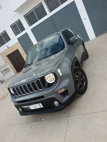 جيب رينيجيد أوتوماتيكية كاملة المواصفات