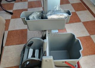 عربة تنظيف - موزع