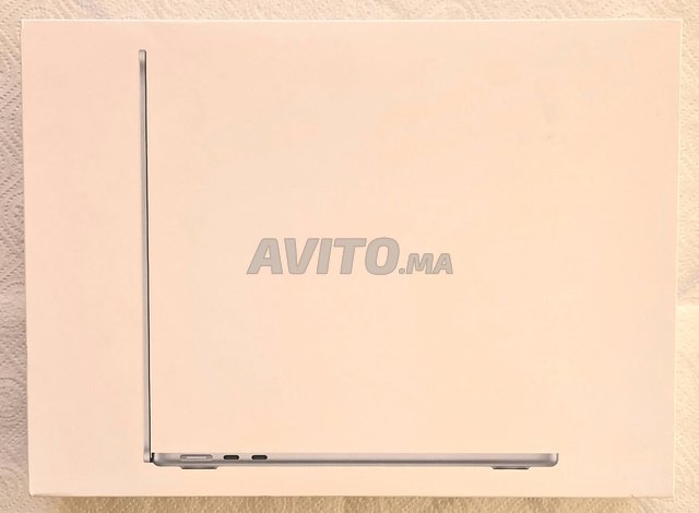 ماك بوك اير 13 M4 جديد بعلبة مختومة