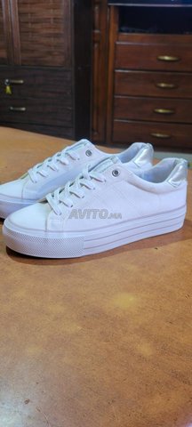 غراسلاند بيضاء للنساء مقاس 41 جديد أوروبا