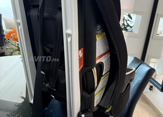 مقعد سيارة أيزوفيكس من 0 إلى 6 سنوات