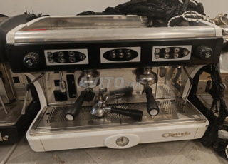 Belle machine à café Astoria