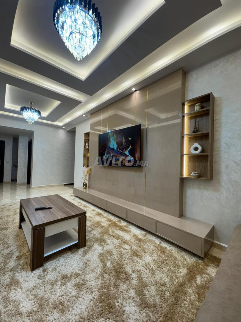 Appartement Au centre ville a louer - image 2