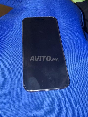 Iphone 16 pro max / 97 حالة البطارية / 256 جيجابايت