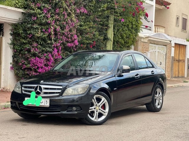 مرسيدس بنز 500 ديزل مانويل 2008 في مراكش