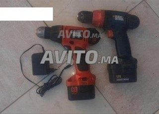 deux visseuse black decker 12v sans chargeur