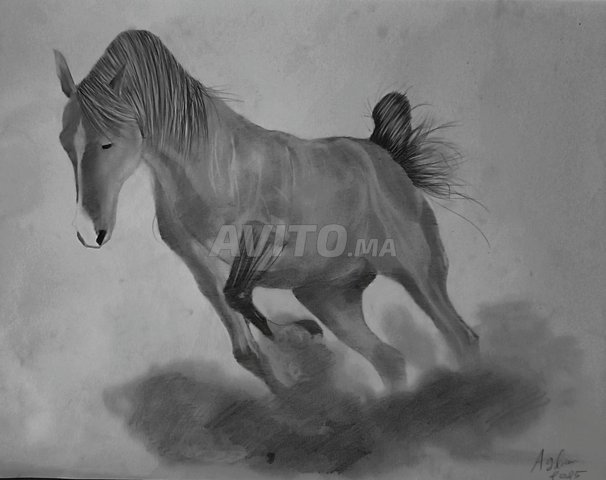 8 لوحات أصلية