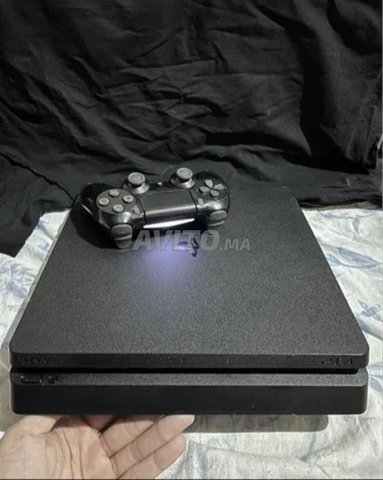 PS4 slim sans wifi FC25 GTA5 PES25