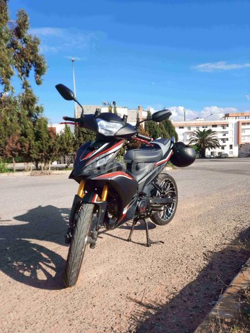 دッカー فام اكس اس الجديدة 1600 كم