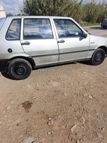 Fiat Uno à vendre diesel, voiture propre
