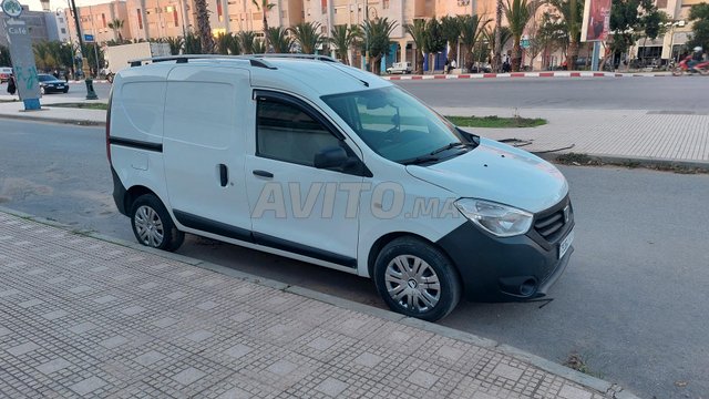 داسيا دوكر. 2014. مكيفة