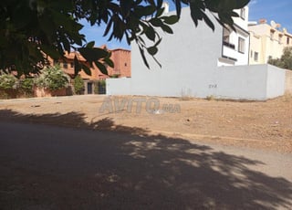 Terrain pour villa à vendre à Riad Salam, Beni Mellal