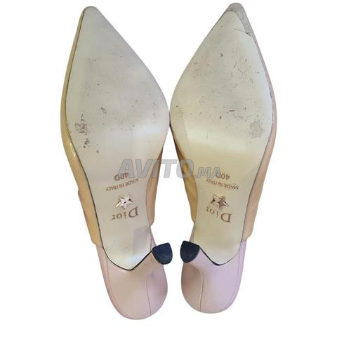 Escarpins à Talons Aiguilles UJA Paris - Pointure 41, Daim Noir, Talon Haut, Occasion Très Bon état
