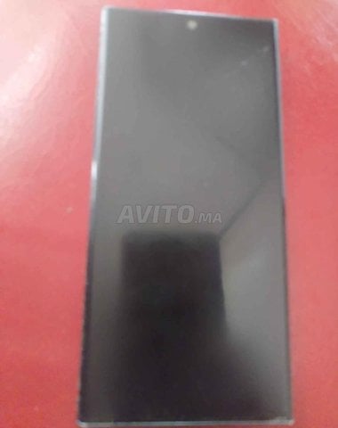 Téléphone encore propre 256GB RAM 4GB