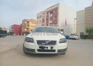 فولفو c30 بنزين